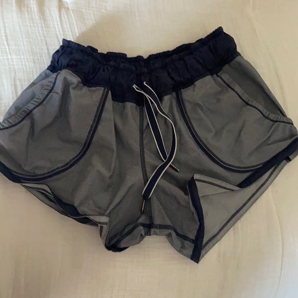 Lululemon shorts- size 6